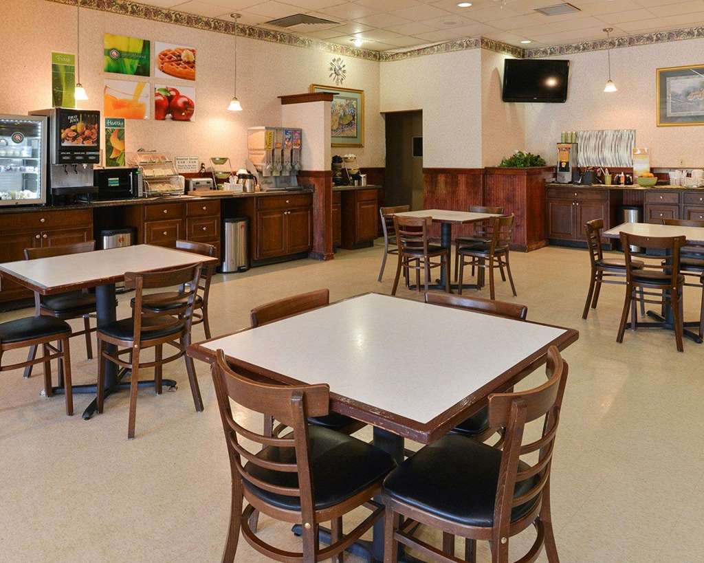 Quality Inn Trinidad Ristorante foto